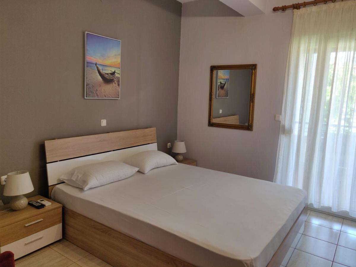 סקאלה פוטאמיאס Methexis Apartment מראה חיצוני תמונה